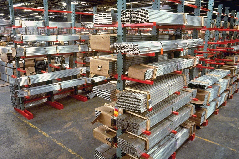 Cantilever Rack beams and storage arrangement
